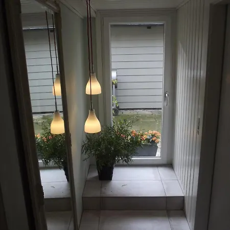 Bed & Breakfast Lille-friisenborg *